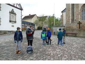 Rasseln in Naumburg - eine alte Ostertradition (© Karl-Franz Thiede)